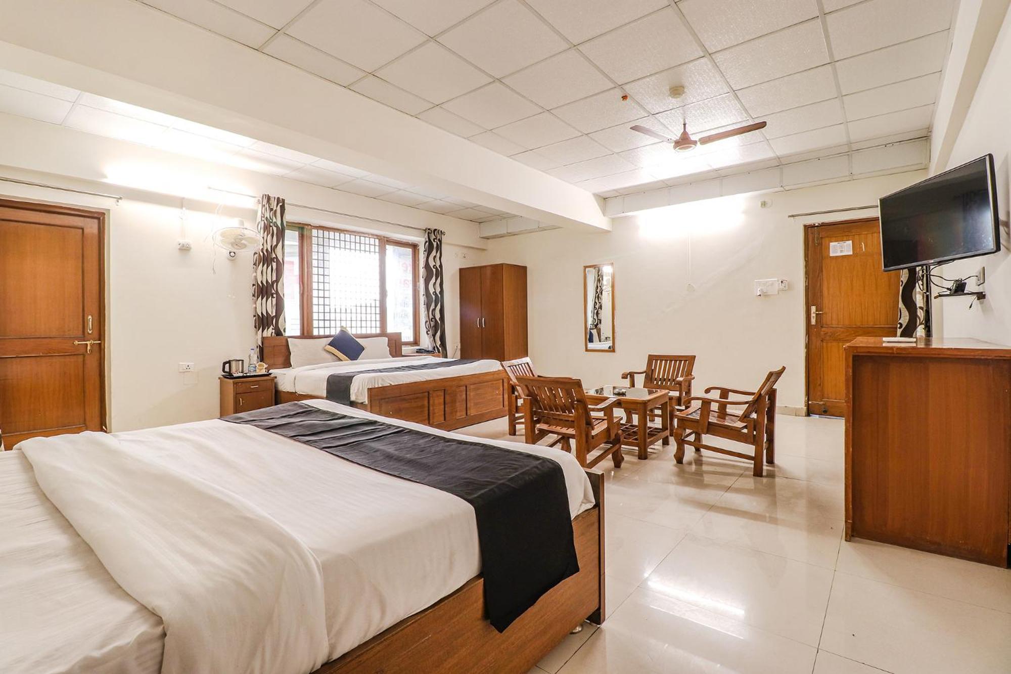 Fabhotel Avyay Дехрадун Экстерьер фото